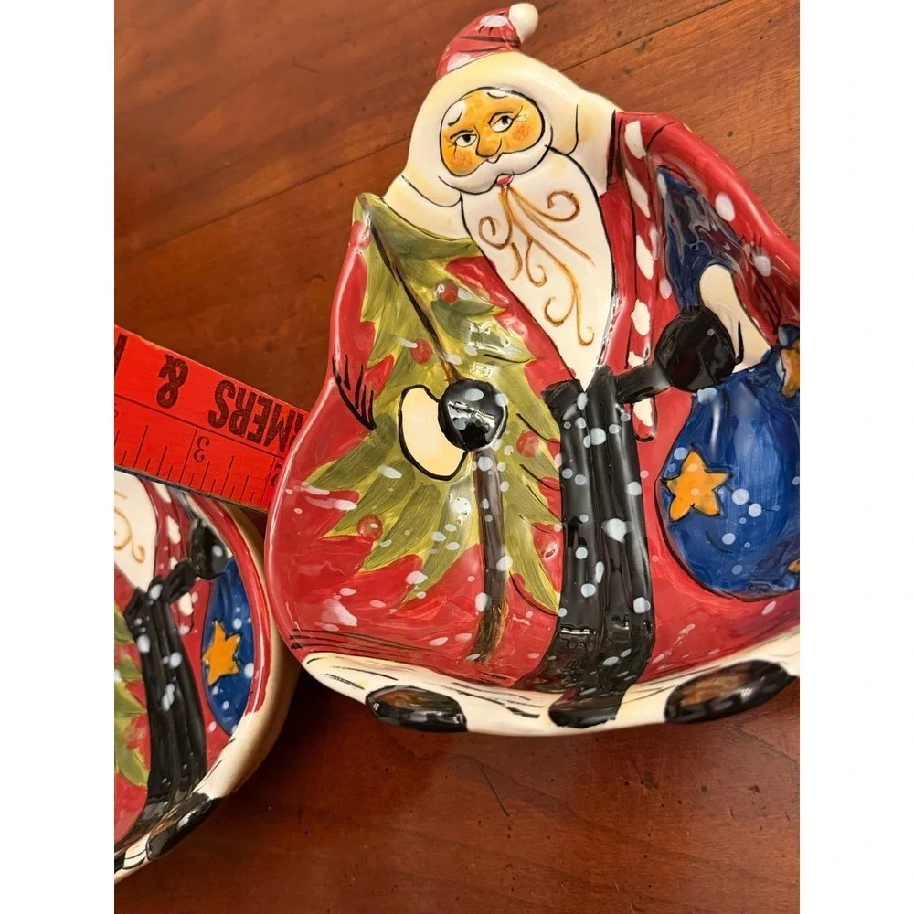 Set‎ of 2 Dario Farrucci Designs Hand Painted Old World Santa Bowls